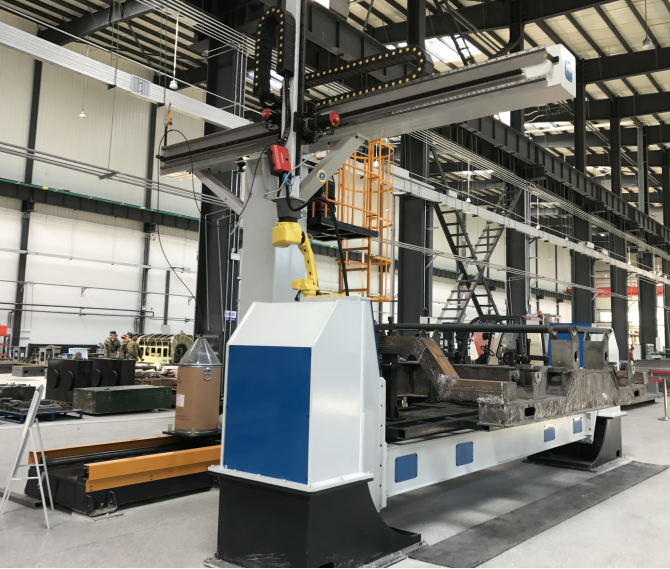 L型機器人倒挂車架闆焊接